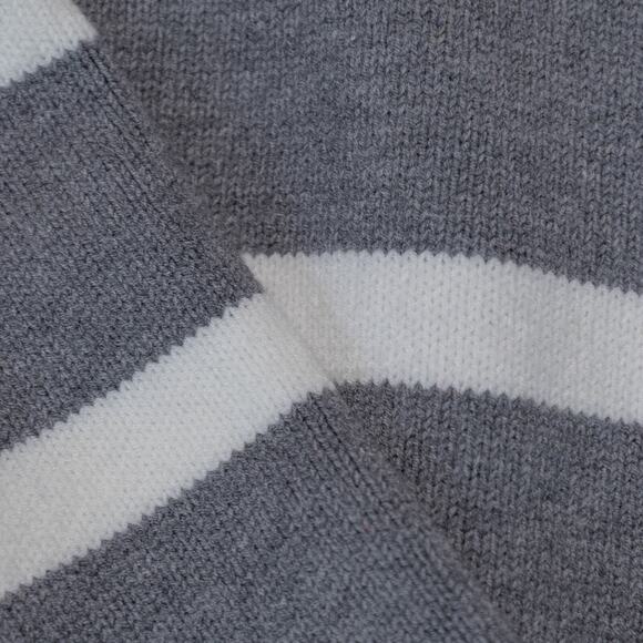 H&M Loose Fit Heather Gray Ivory Striped Crewneck Sweater Womens Size L - Picture 7 of 10